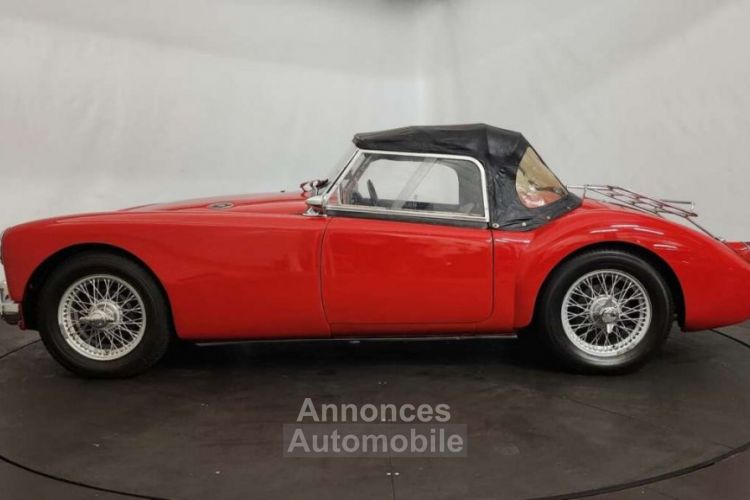 MG MGA A 1500 - <small></small> 36.000 € <small>TTC</small> - #23