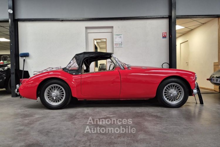 MG MGA A 1500 68 CABRIOLET - <small></small> 26.990 € <small>TTC</small> - #45