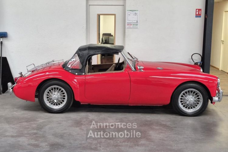 MG MGA A 1500 68 CABRIOLET - <small></small> 26.990 € <small>TTC</small> - #47