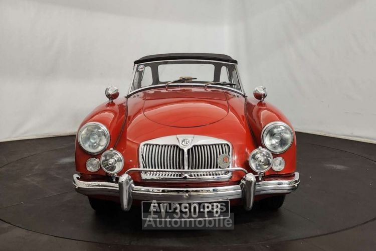 MG MGA A 1600 - <small></small> 33.500 € <small>TTC</small> - #11