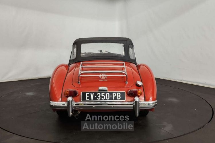 MG MGA A 1600 - <small></small> 33.500 € <small>TTC</small> - #12