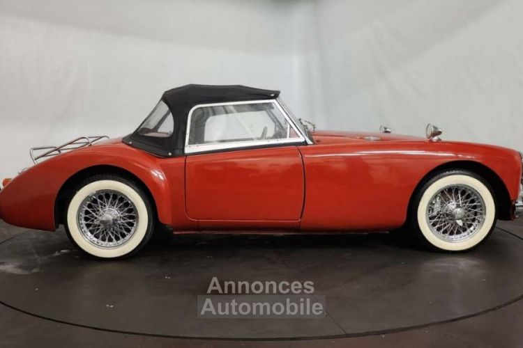 MG MGA A 1600 - <small></small> 33.500 € <small>TTC</small> - #18