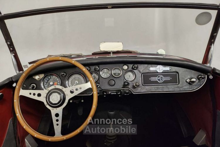 MG MGA A 1600 - <small></small> 33.500 € <small>TTC</small> - #36