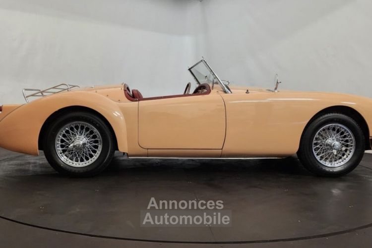 MG MGA A 1600 cabriolet - <small></small> 38.500 € <small>TTC</small> - #10