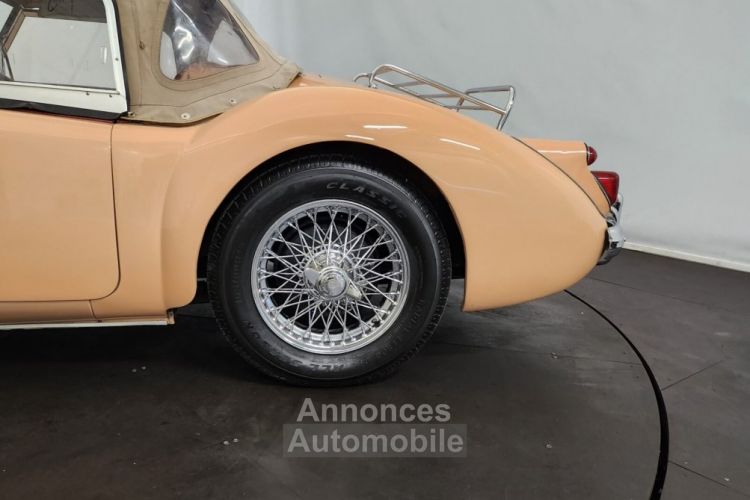 MG MGA A 1600 cabriolet - <small></small> 38.500 € <small>TTC</small> - #24