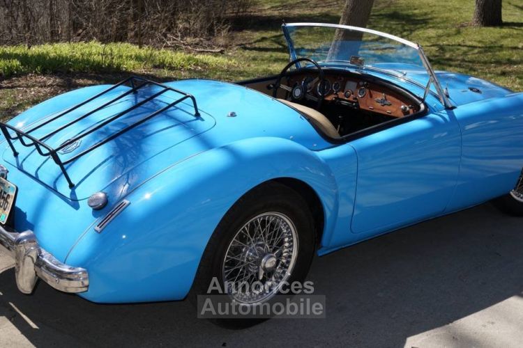 MG MGA A 1600 mark i roadster  - <small></small> 35.100 € <small>TTC</small> - #3