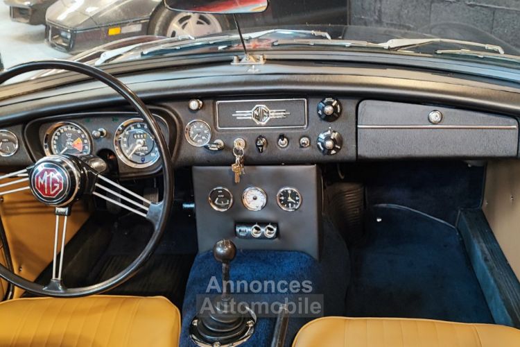 MG MGB - <small></small> 28.000 € <small>TTC</small> - #50