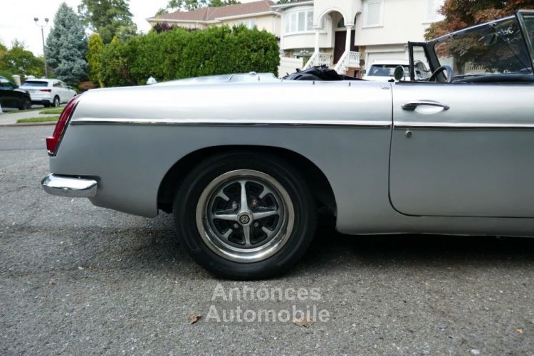 MG MGB - <small></small> 19.000 € <small>TTC</small> - #11