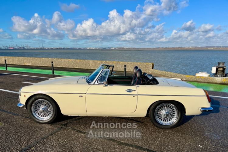 MG MGB - <small></small> 24.900 € <small>TTC</small> - #29