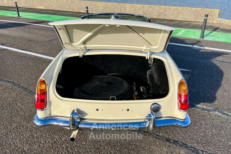 MG MGB - <small></small> 24.900 € <small>TTC</small> - #52