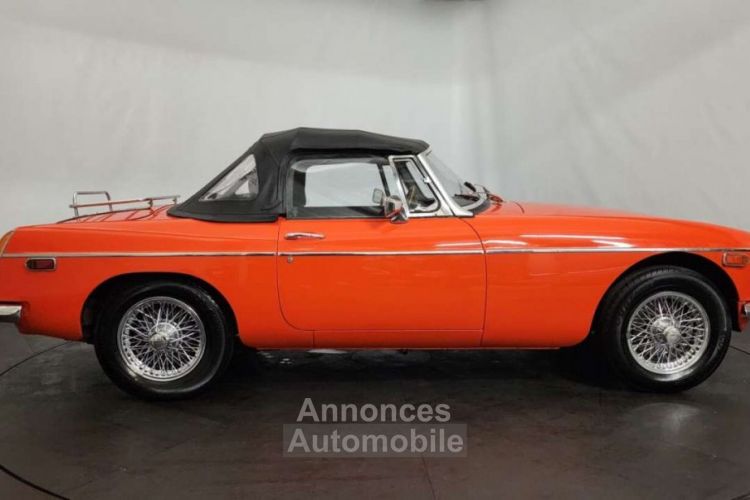 MG MGB B - <small></small> 26.000 € <small>TTC</small> - #17