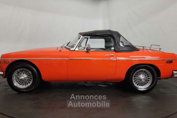 MG MGB B - <small></small> 26.000 € <small>TTC</small> - #22