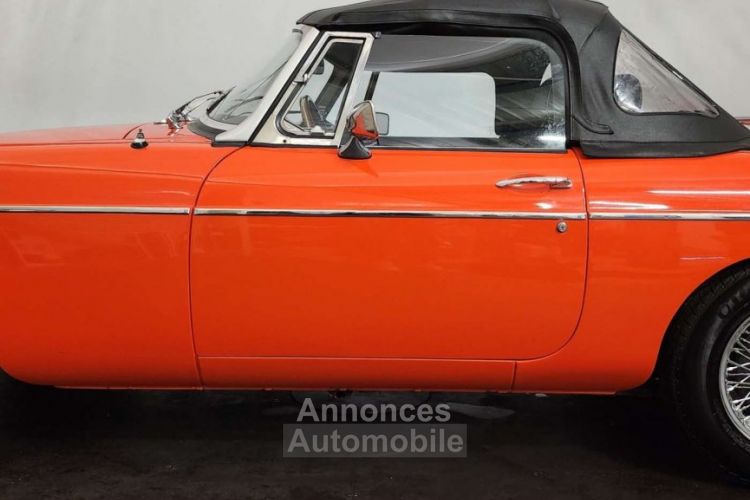 MG MGB B - <small></small> 26.000 € <small>TTC</small> - #24