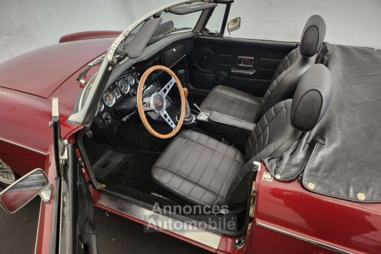 MG MGB B - <small></small> 26.500 € <small>TTC</small> - #23