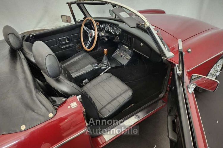 MG MGB B - <small></small> 26.500 € <small>TTC</small> - #32