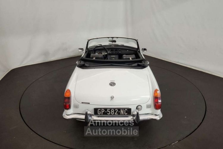 MG MGB B - <small></small> 25.000 € <small>TTC</small> - #14