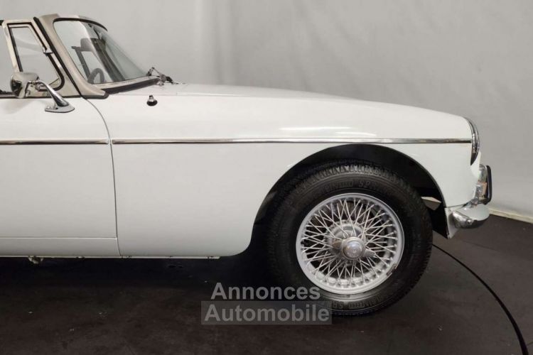 MG MGB B - <small></small> 25.000 € <small>TTC</small> - #21