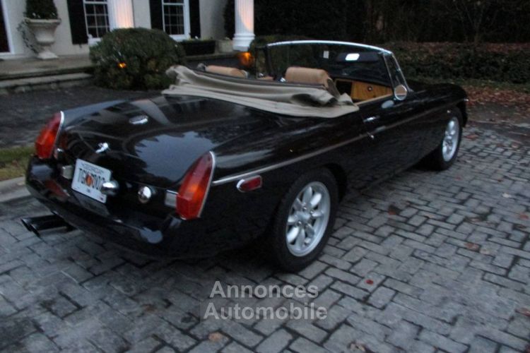 MG MGB B  - <small></small> 33.000 € <small>TTC</small> - #12