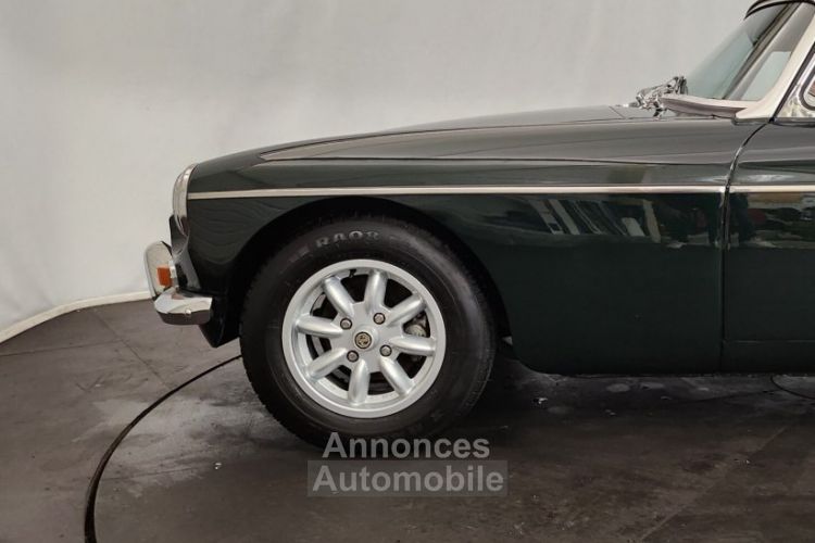 MG MGB B cabriolet - <small></small> 23.500 € <small>TTC</small> - #18