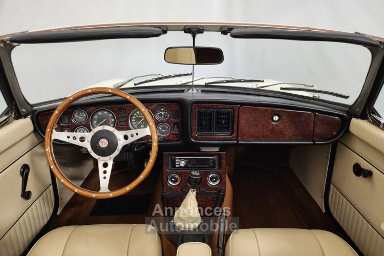 MG MGB B cabriolet - <small></small> 29.900 € <small>TTC</small> - #27