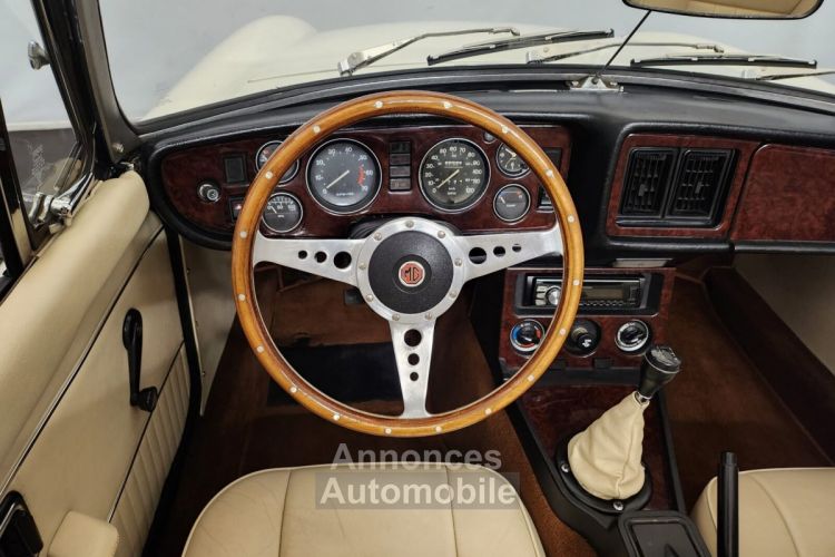 MG MGB B cabriolet - <small></small> 29.900 € <small>TTC</small> - #31