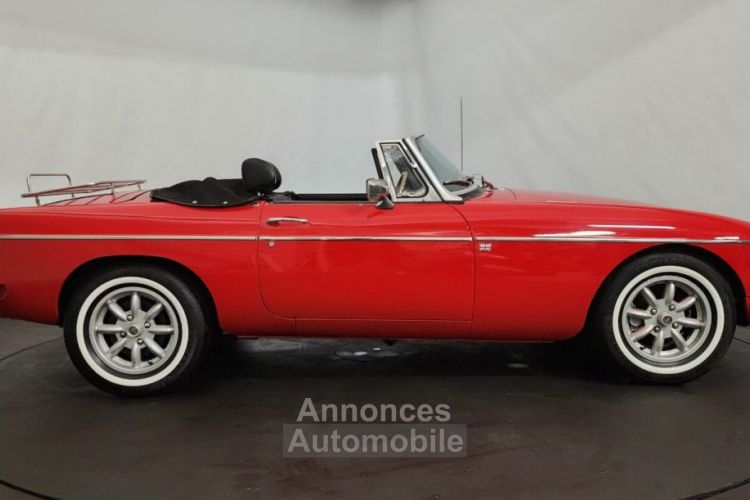 MG MGB B cabriolet - <small></small> 25.000 € <small>TTC</small> - #4