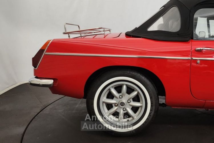 MG MGB B cabriolet - <small></small> 25.000 € <small>TTC</small> - #25