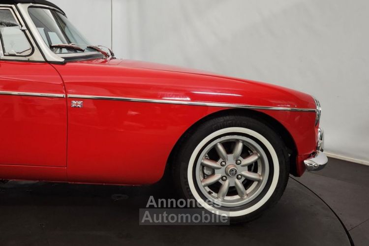 MG MGB B cabriolet - <small></small> 25.000 € <small>TTC</small> - #27