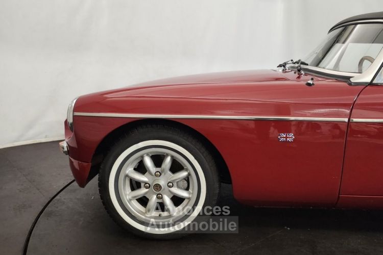 MG MGB B cabriolet - <small></small> 26.500 € <small>TTC</small> - #18