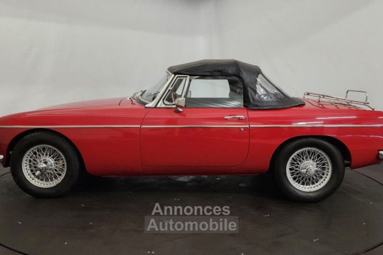 MG MGB B cabriolet - <small></small> 28.000 € <small>TTC</small> - #17