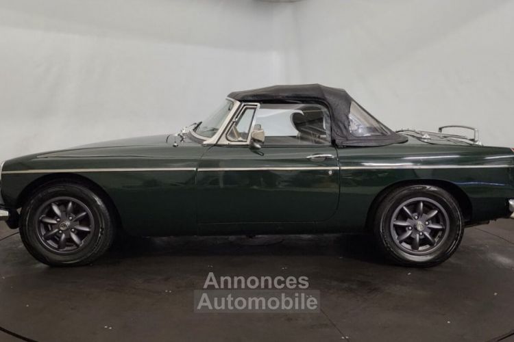 MG MGB B cabriolet - <small></small> 23.500 € <small>TTC</small> - #16