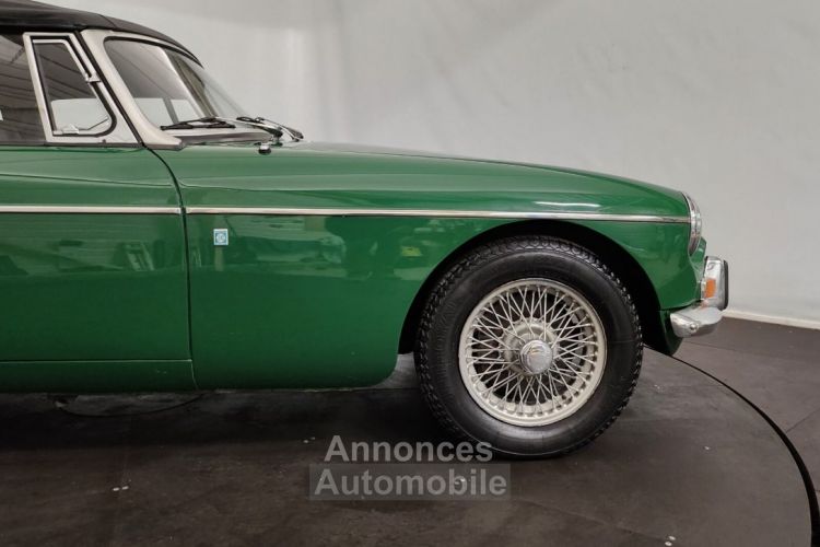 MG MGB B cabriolet - <small></small> 26.500 € <small>TTC</small> - #26