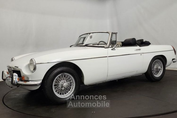 MG MGB B cabriolet boite auto - <small></small> 25.000 € <small>TTC</small> - #2