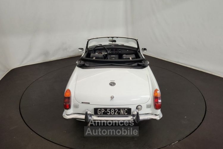 MG MGB B cabriolet boite auto - <small></small> 25.000 € <small>TTC</small> - #14