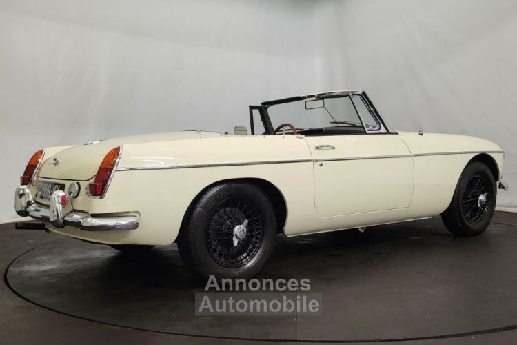 MG MGB B cabriolet MK1 - <small></small> 26.500 € <small>TTC</small> - #4