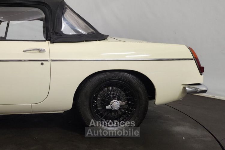 MG MGB B cabriolet MK1 - <small></small> 26.500 € <small>TTC</small> - #19