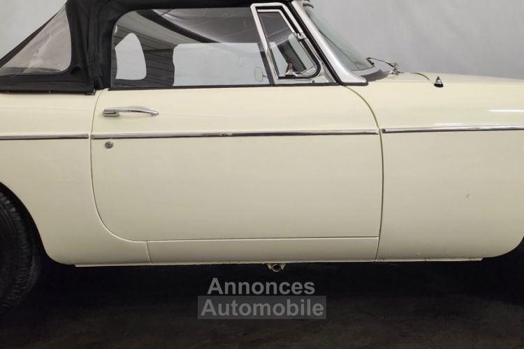 MG MGB B cabriolet MK1 - <small></small> 26.500 € <small>TTC</small> - #26