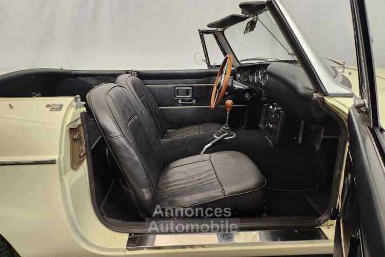 MG MGB B cabriolet MK1 - <small></small> 26.500 € <small>TTC</small> - #40