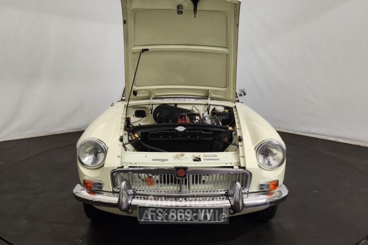 MG MGB B cabriolet MK1 - <small></small> 26.500 € <small>TTC</small> - #47