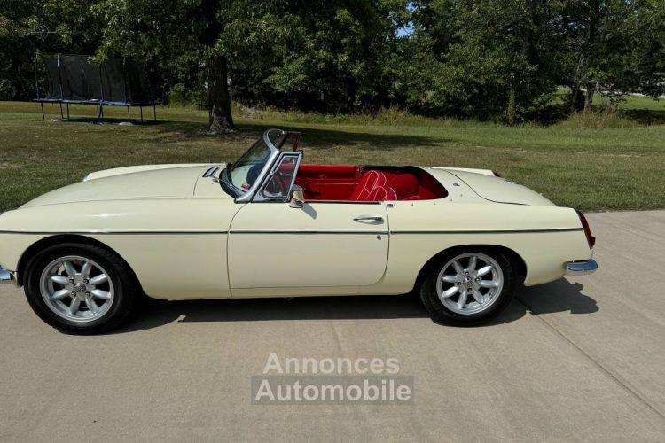 MG MGB B convertible roadster  - <small></small> 26.400 € <small>TTC</small> - #4