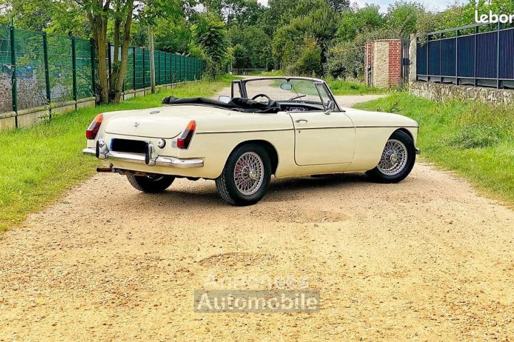 MG MGB B Overdrive 1972 - <small></small> 9.990 € <small>TTC</small> - #2