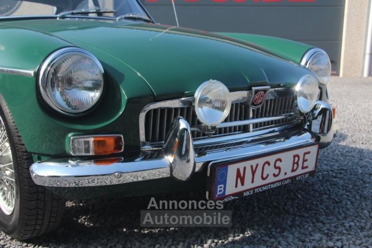 MG MGB GT B - <small></small> 16.900 € <small>TTC</small> - #76