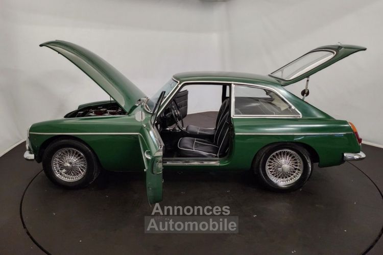 MG MGB GT B - <small></small> 18.500 € <small>TTC</small> - #41