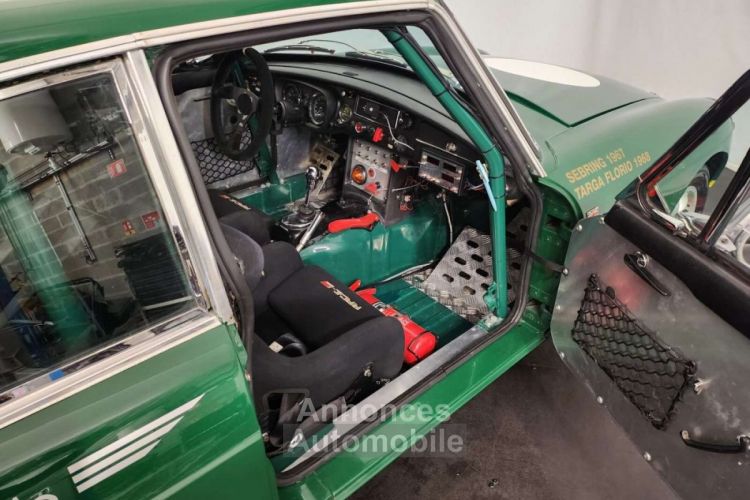 MG MGB GT B coursifiée - <small></small> 35.000 € <small>TTC</small> - #44