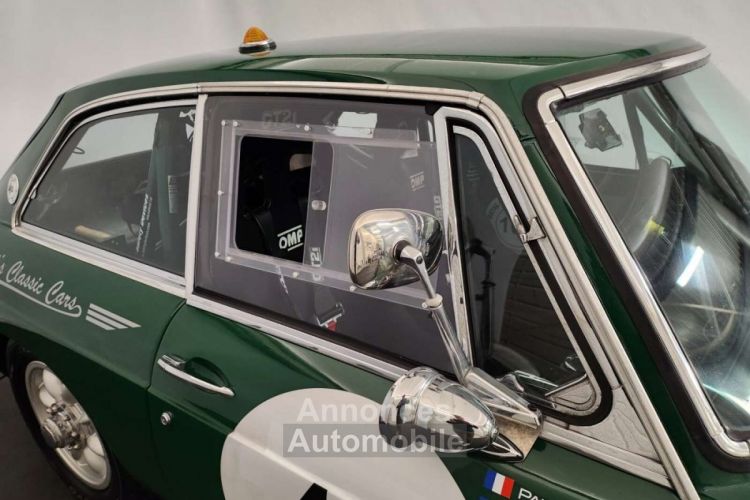 MG MGB GT B coursifiée - <small></small> 35.000 € <small>TTC</small> - #46