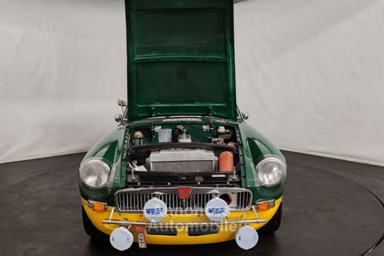 MG MGB GT B coursifiée - <small></small> 35.000 € <small>TTC</small> - #51