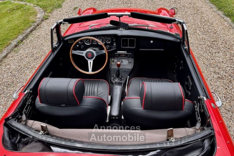 MG MGB roadster 1972 - <small></small> 25.000 € <small>TTC</small> - #47