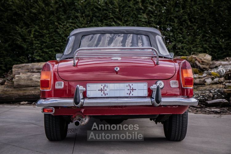 MG MGB Tourer 1.8 Cabrio Overdrive - OLDTIMER - RWD - LEDER - <small></small> 16.500 € <small>TTC</small> - #4