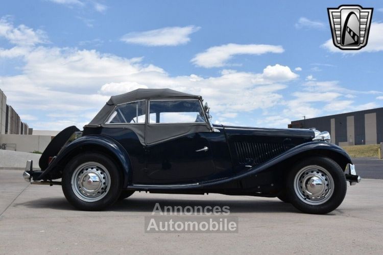 MG T-Type T-Series  - <small></small> 31.900 € <small>TTC</small> - #8