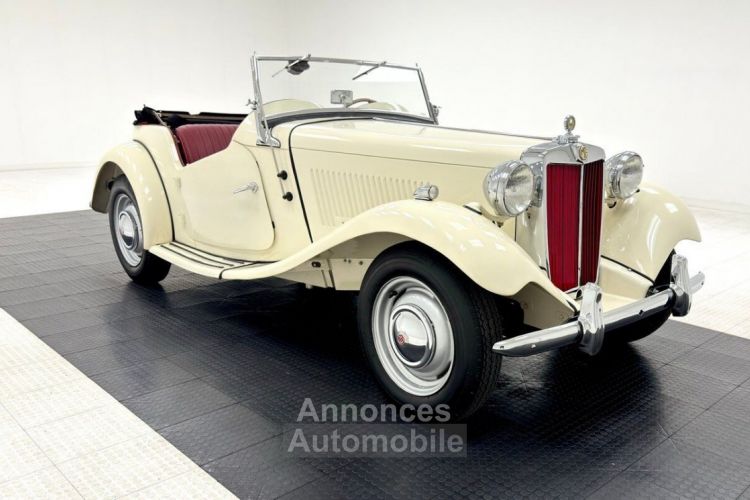 MG T-Type T-Series  - <small></small> 34.500 € <small>TTC</small> - #11